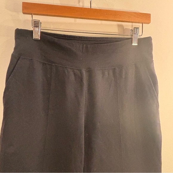 KIT and ACE Sz 8 Athleisme Pants Jogger Style Cuffed Hem Jersey Knit Dark Grey - Picture 3 of 15